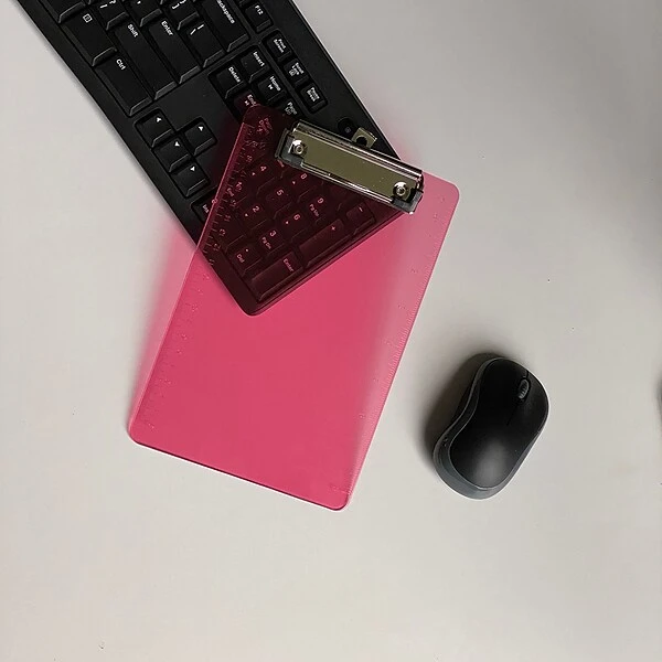 JAM Paper Plastic Clipboard, Memo Size, Pink (331CPMPI) 4 JAM Paper Plastic Clipboard, Memo Size, Pink (331CPMPI) - Image 4