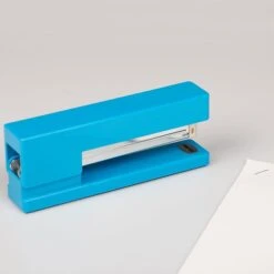 JAM Paper Modern Desktop Stapler, 10 Sheet Capacity, Blue (337BUZ) -Fiskar Shop sp170856979 s7